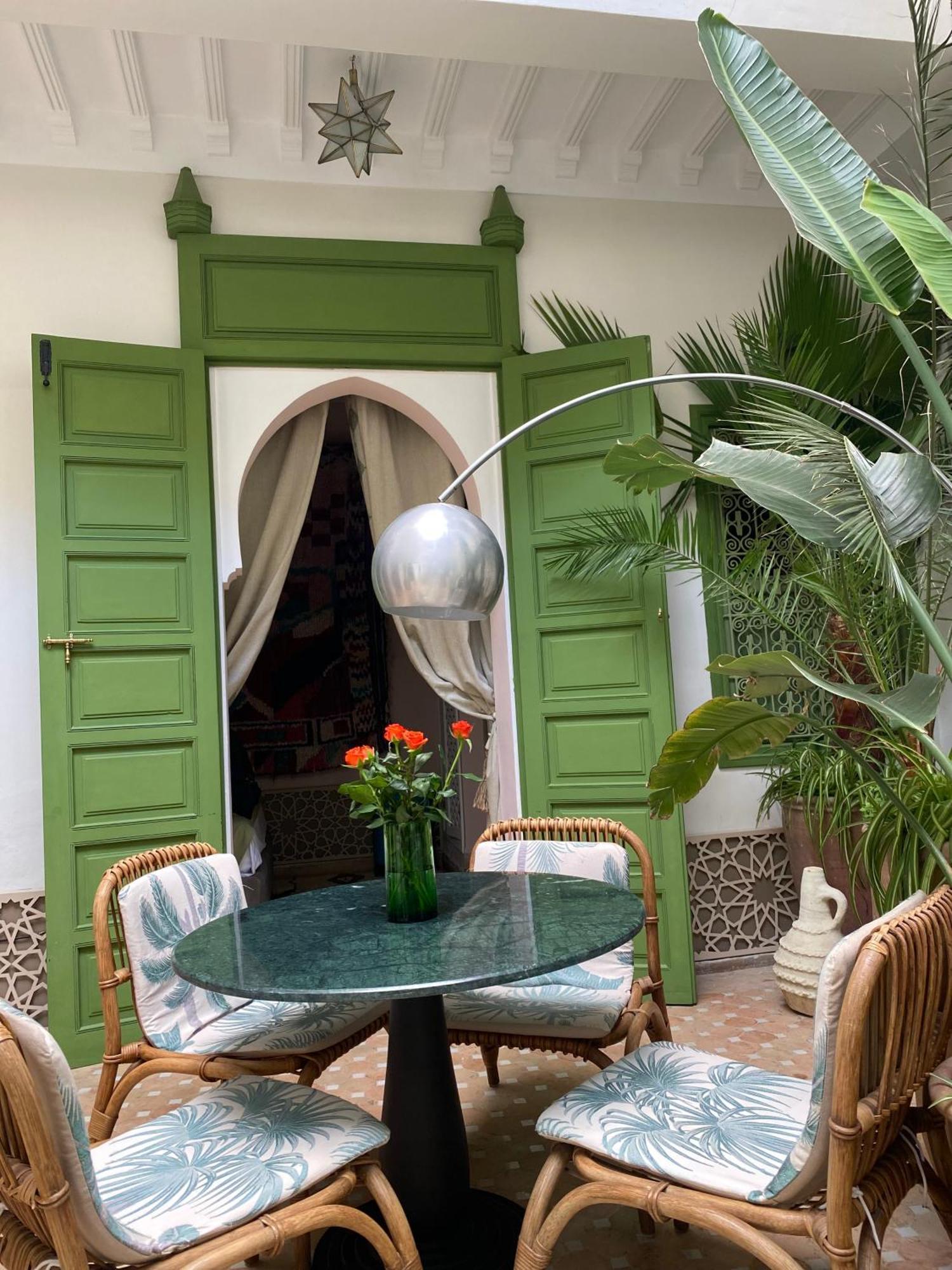 Riad Dar Adal Exclusivite 2 A 6 Personnes Petit Dejeuner Compris Place Jemaa El Fna Marrakesch Exterior foto