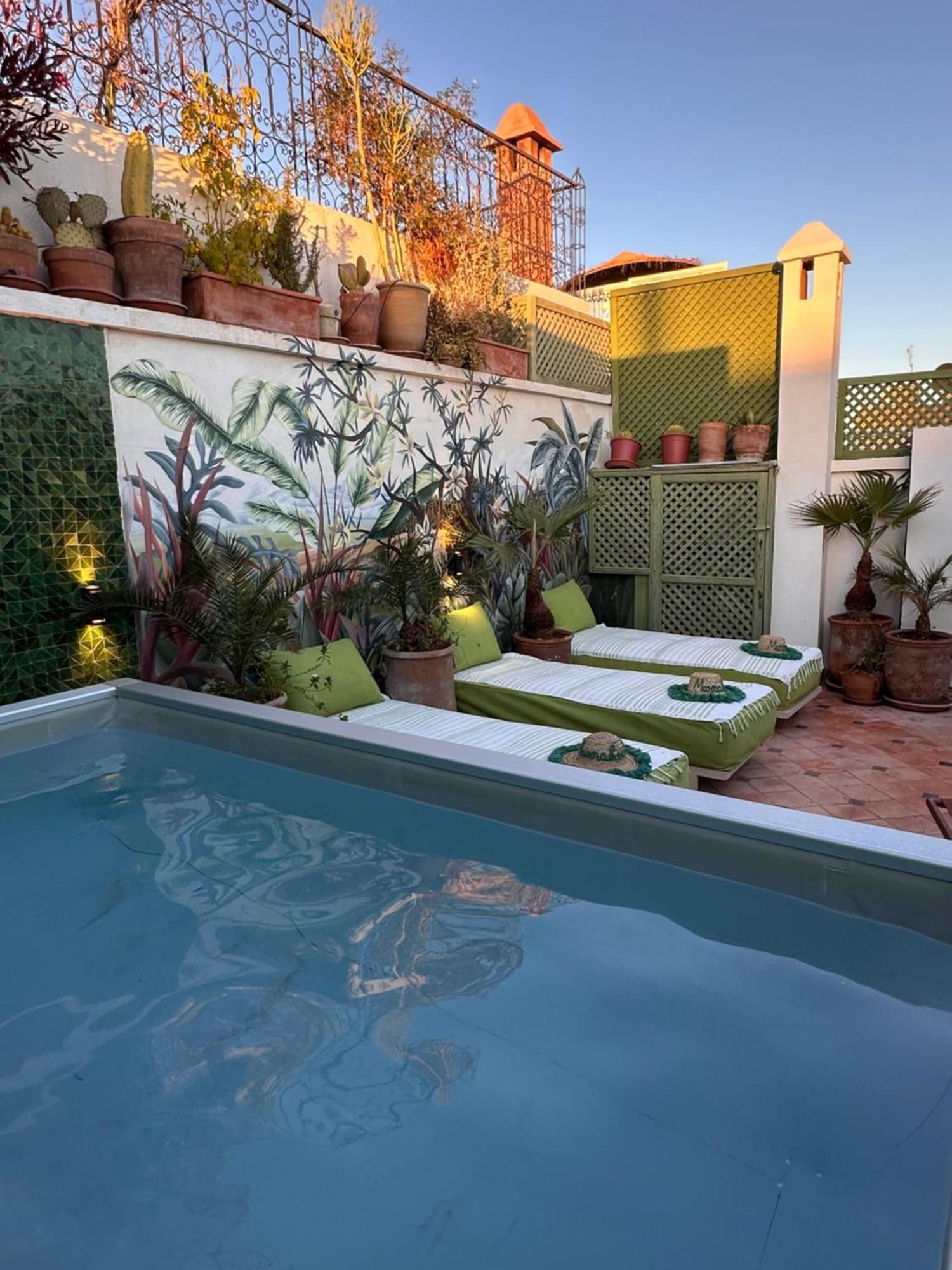Riad Dar Adal Exclusivite 2 A 6 Personnes Petit Dejeuner Compris Place Jemaa El Fna Marrakesch Exterior foto